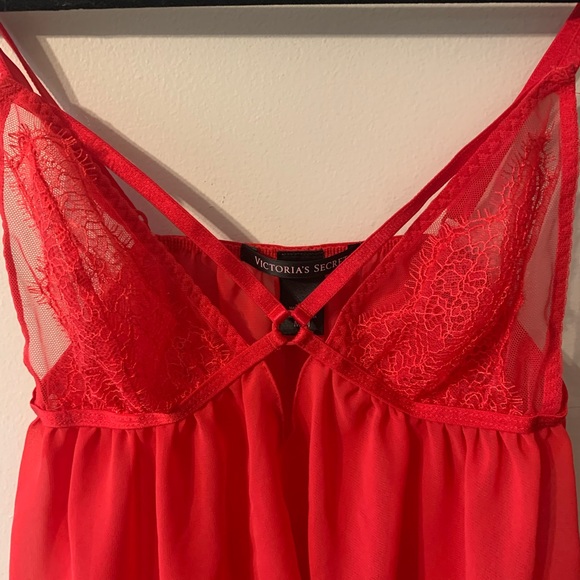 NWOT - VS Red Nightie - Picture 2 of 5